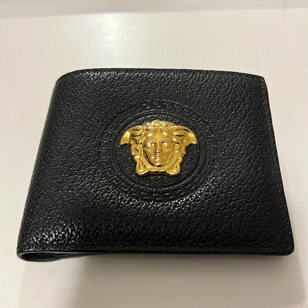 Versace men wallet BRAND NEW